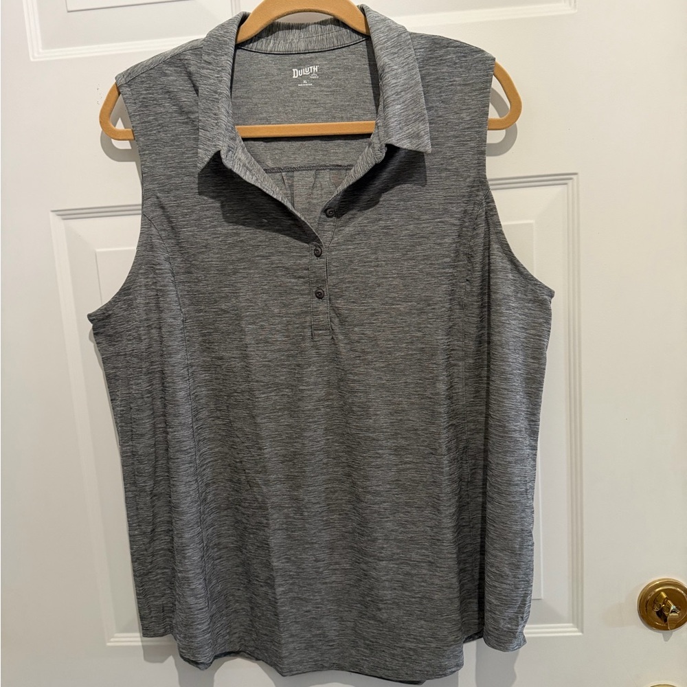 Duluth Trading sleeveless Armachillo polo shirt. Size XL in gray